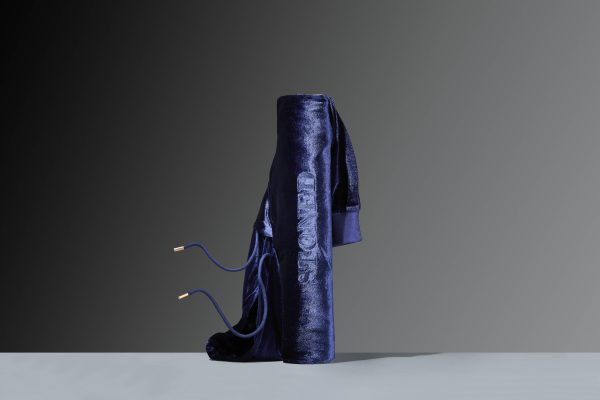 STONED PACKAGE SET: BOOK + HOODIE + HAT - Image 9